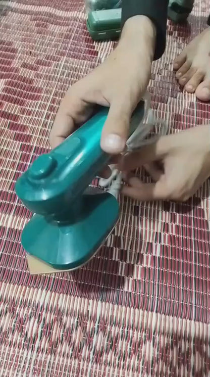 Portable Mini Electric Steam Iron